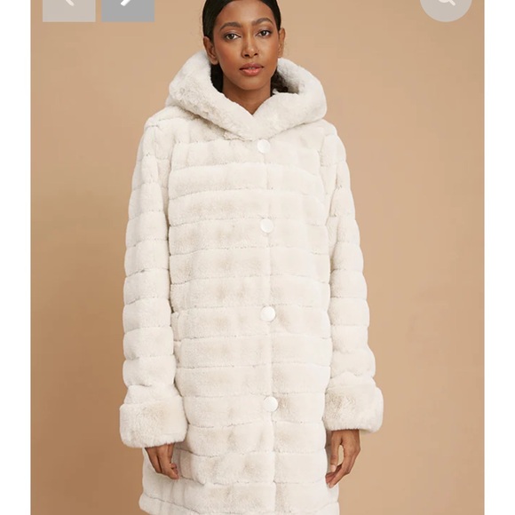 Nikki Jones reversible Lola winter Brown Fur Coat Canada women’s small - Picture 2 of 14